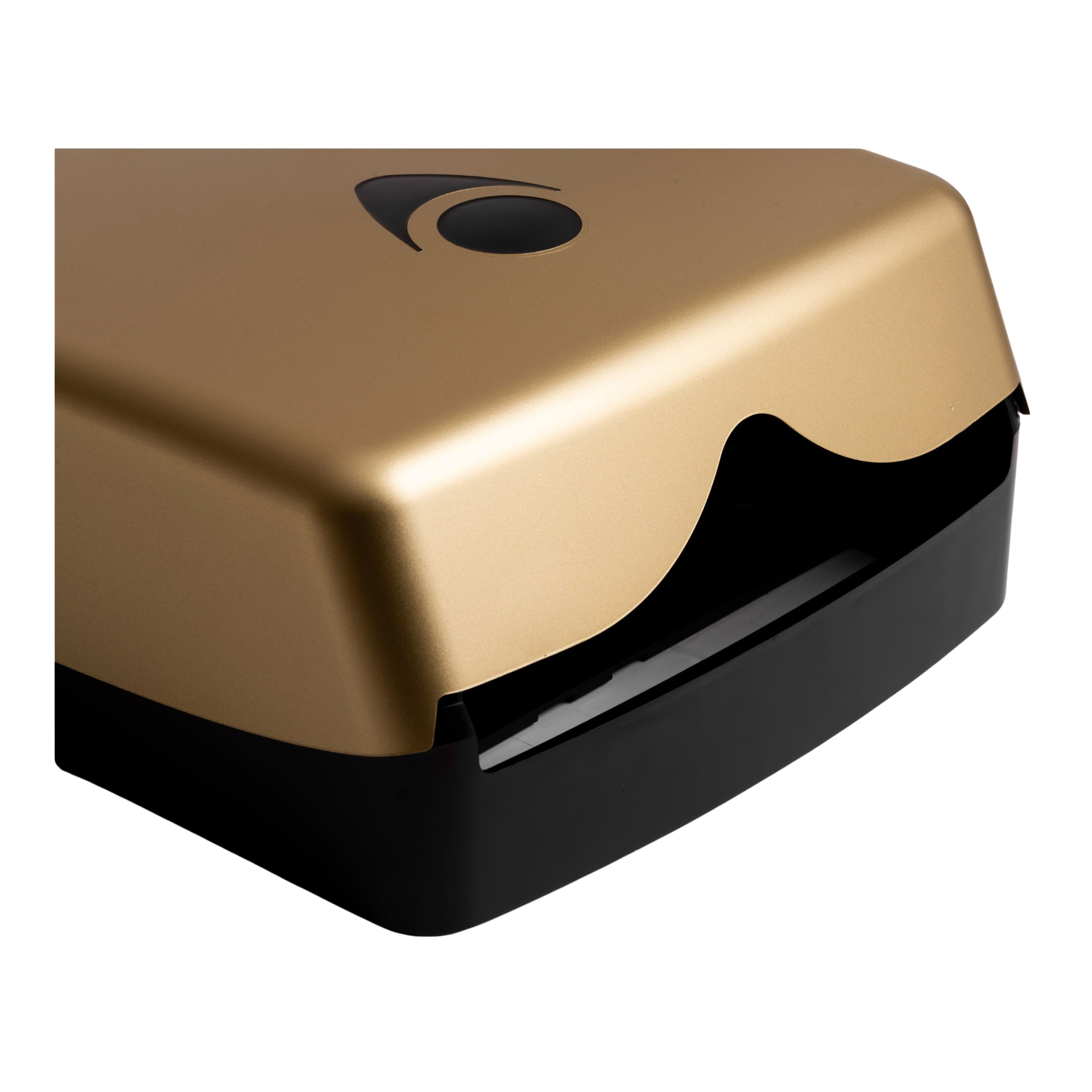 Produktbillede af myriad designer range papirdispenser til håndklædeark i mat guld finish. Dispenseren er enkel med bløde hjørner og en skyggeeffekt, der fremhæver det matte udtryk. Billedet er taget af bunden og man kan derfor se åbningen på dispensere, hvor papiret kommer ud.
